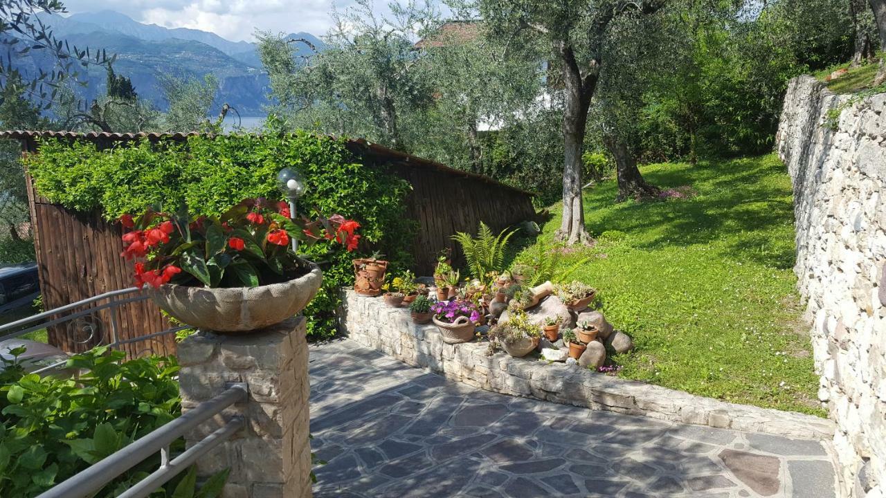 Casa Valenti Appartement Brenzone sul Garda Buitenkant foto