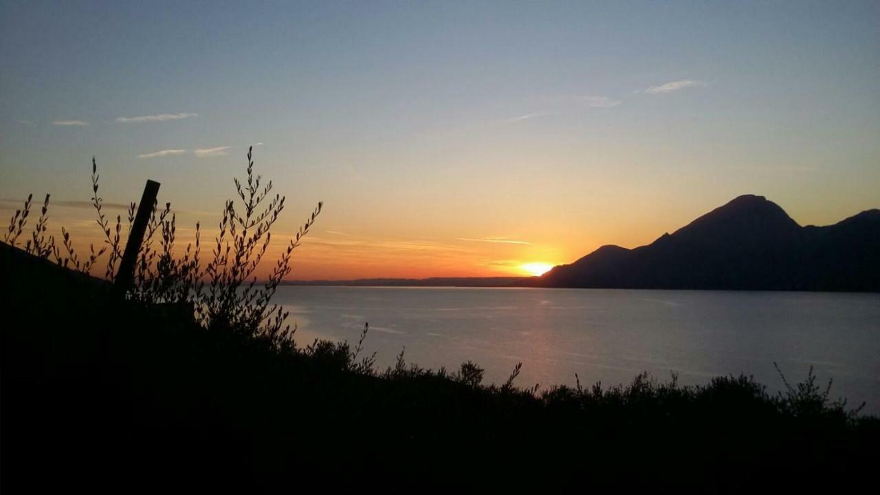Casa Valenti Appartement Brenzone sul Garda Buitenkant foto