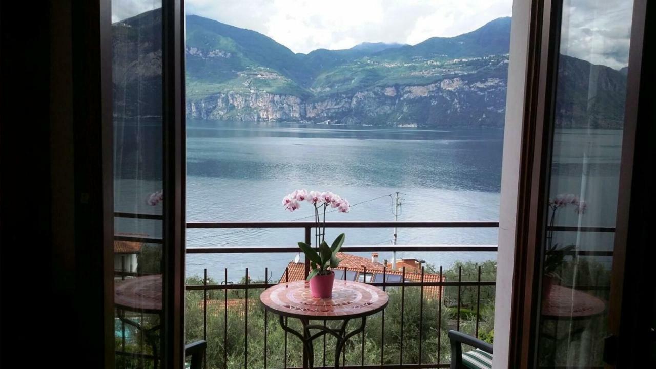 Casa Valenti Appartement Brenzone sul Garda Buitenkant foto